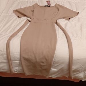 Boohoo Mauve Tie In Back Wiggle Dress Size 0
